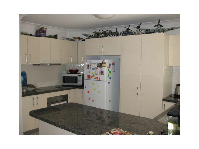 220 Edwards Street, Raceview QLD 4305