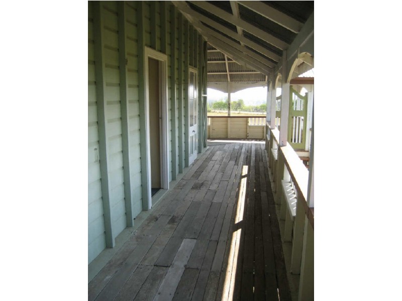 350 Thagoona Haigslea Rd, Mount Marrow QLD 4306