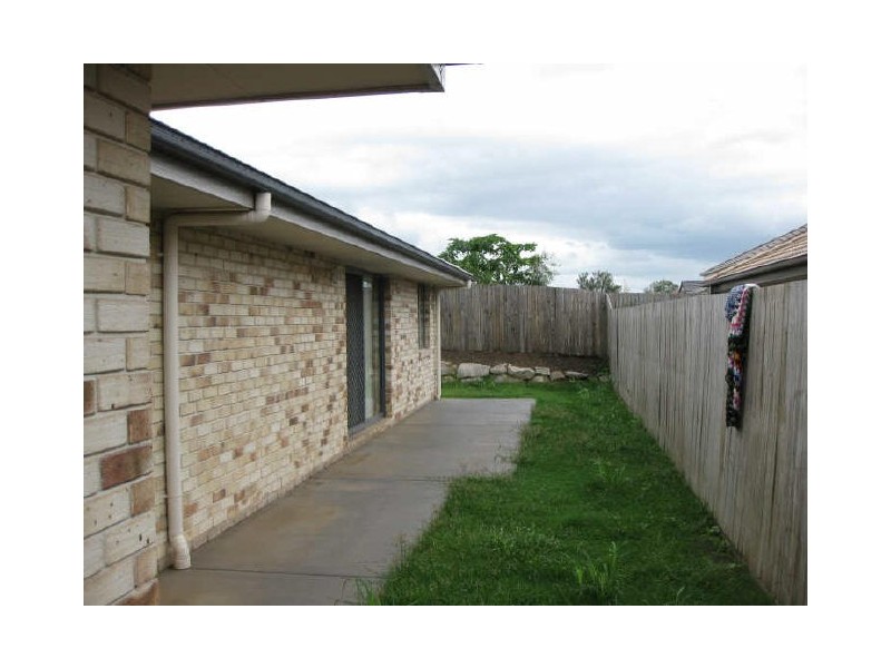 7 Sarah Place, Raceview QLD 4305