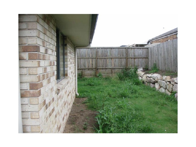 7 Sarah Place, Raceview QLD 4305
