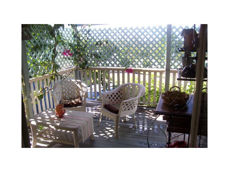 20 Lawson Street, Leichhardt QLD 4305