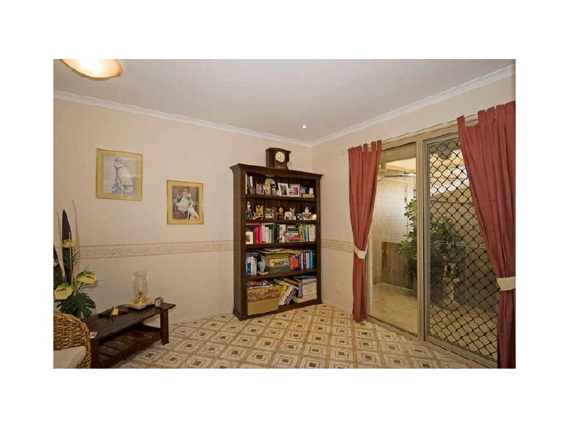 75 High Street, Bundamba QLD 4304