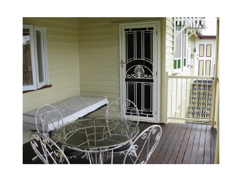 43 Main Street, Lowood QLD 4311