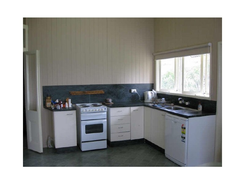43 Main Street, Lowood QLD 4311