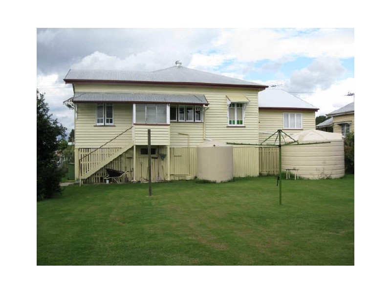 43 Main Street, Lowood QLD 4311