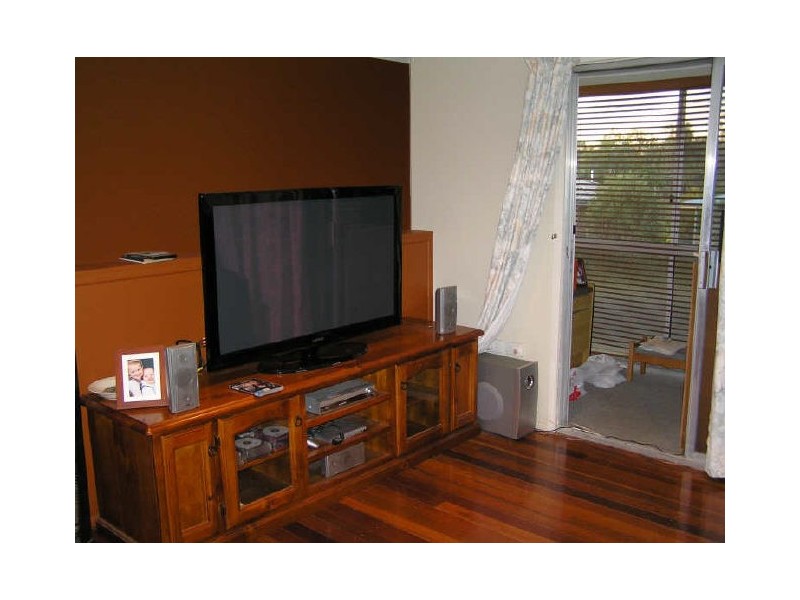 8 Blackwood Avenue, North Ipswich QLD 4305