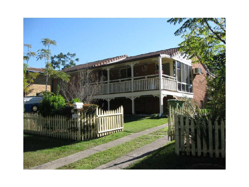 35 Melrose Drive, Flinders View QLD 4305
