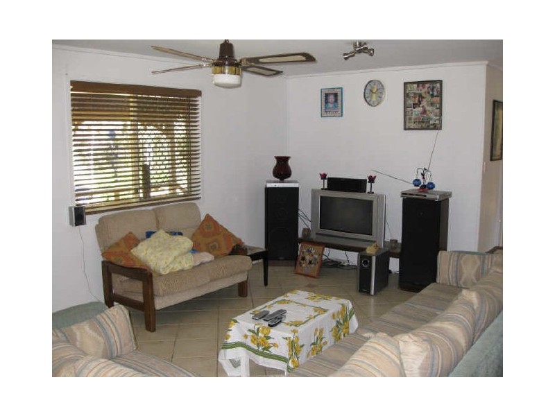 35 Melrose Drive, Flinders View QLD 4305