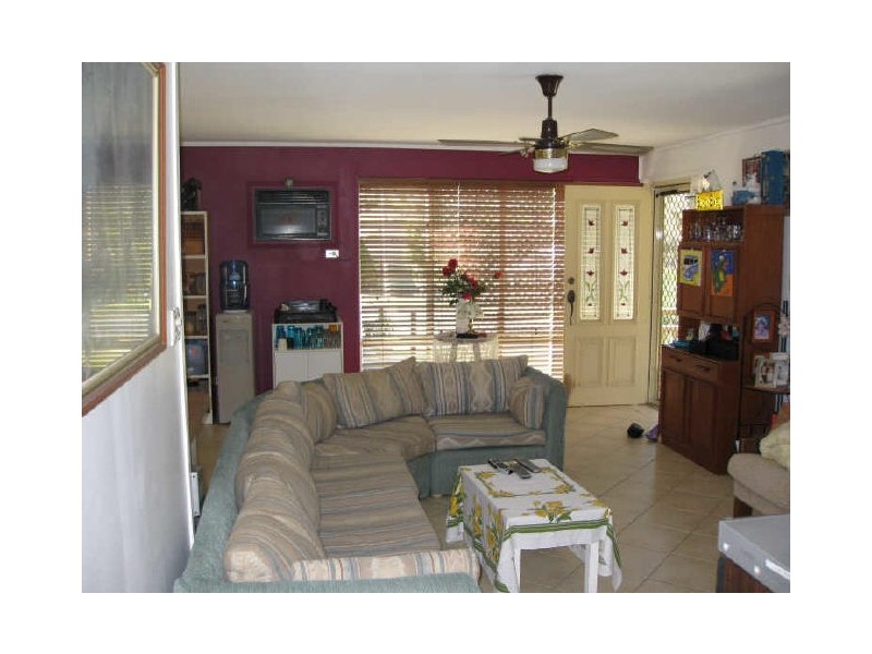 35 Melrose Drive, Flinders View QLD 4305