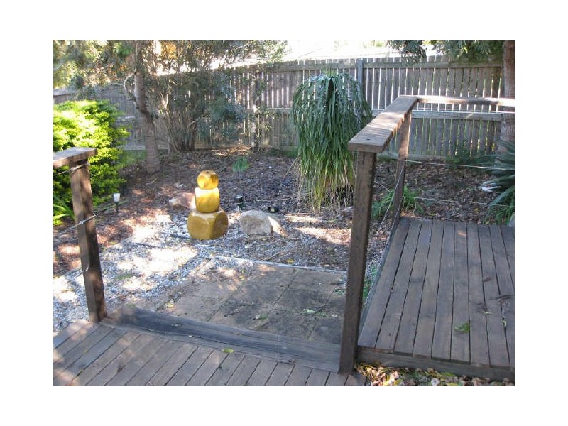 35 Melrose Drive, Flinders View QLD 4305