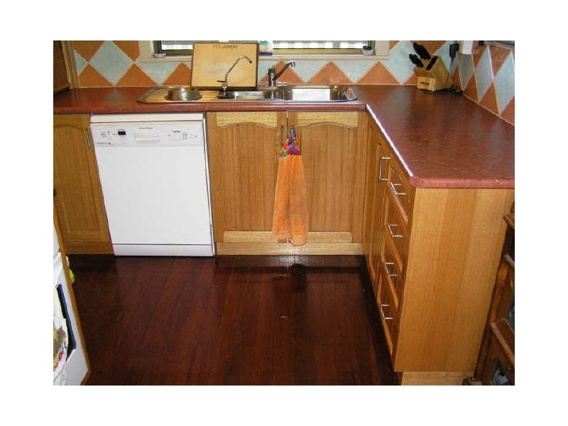 19 Nathan Street, East Ipswich QLD 4305