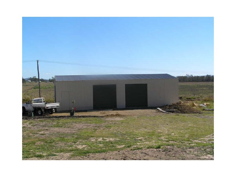 30 Ivory Close, Peak Crossing QLD 4306