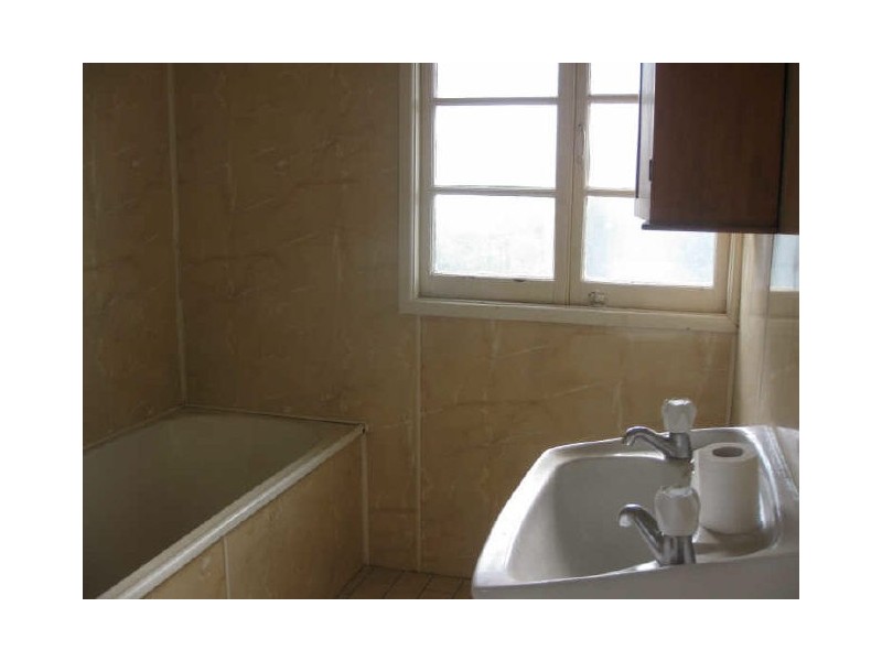 64 Pine Mountain Road, North Ipswich QLD 4305