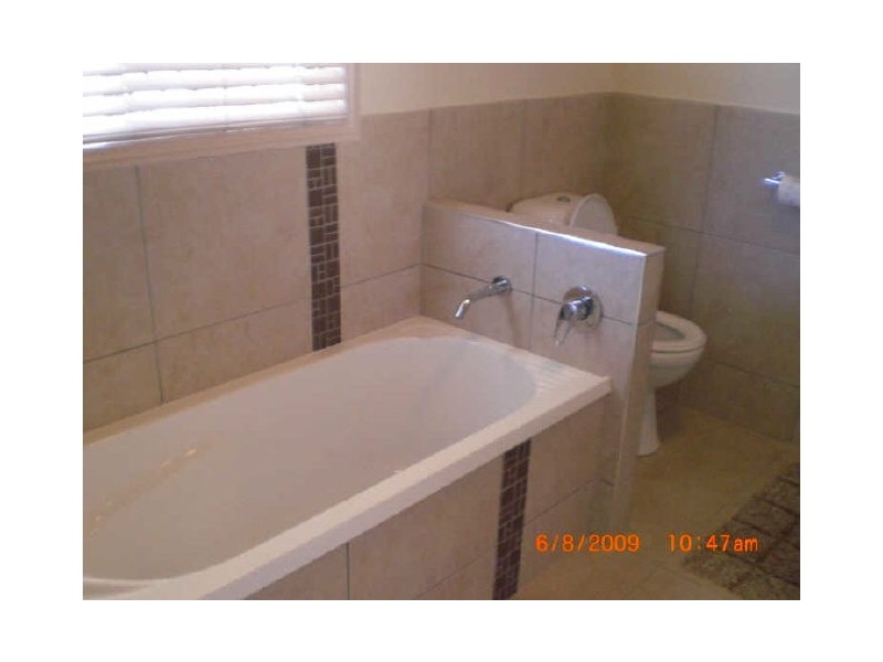 9 Phillips Street, Ebbw Vale QLD 4304