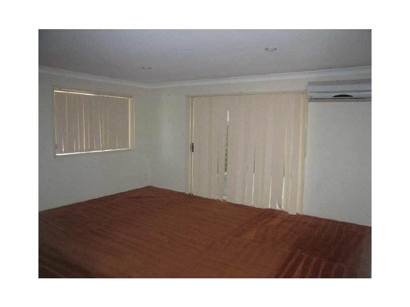 351 South Station Road, Raceview QLD 4305