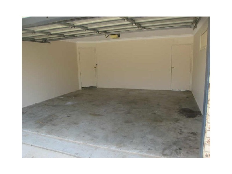 351 South Station Road, Raceview QLD 4305