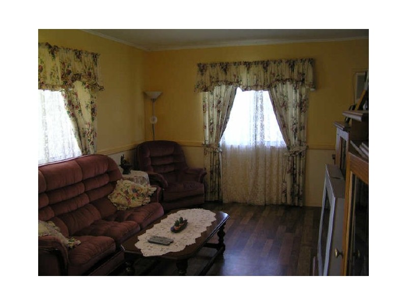 103 Robertson Road, Raceview QLD 4305