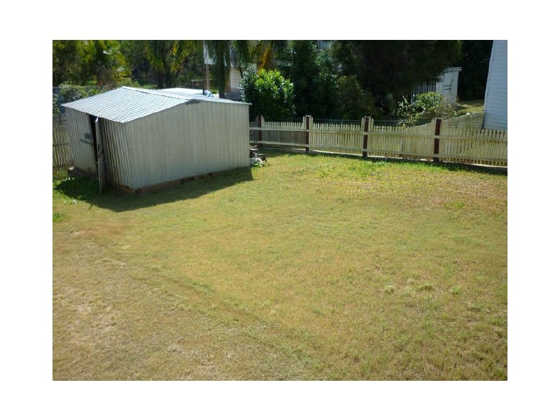 24 Pommer Street, Brassall QLD 4305