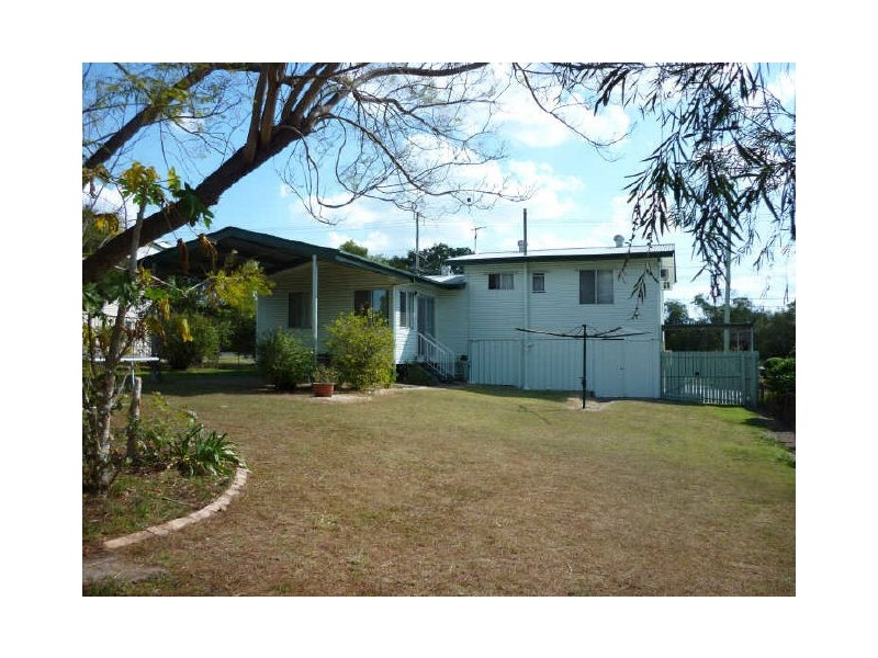296 South Station Road, Raceview QLD 4305