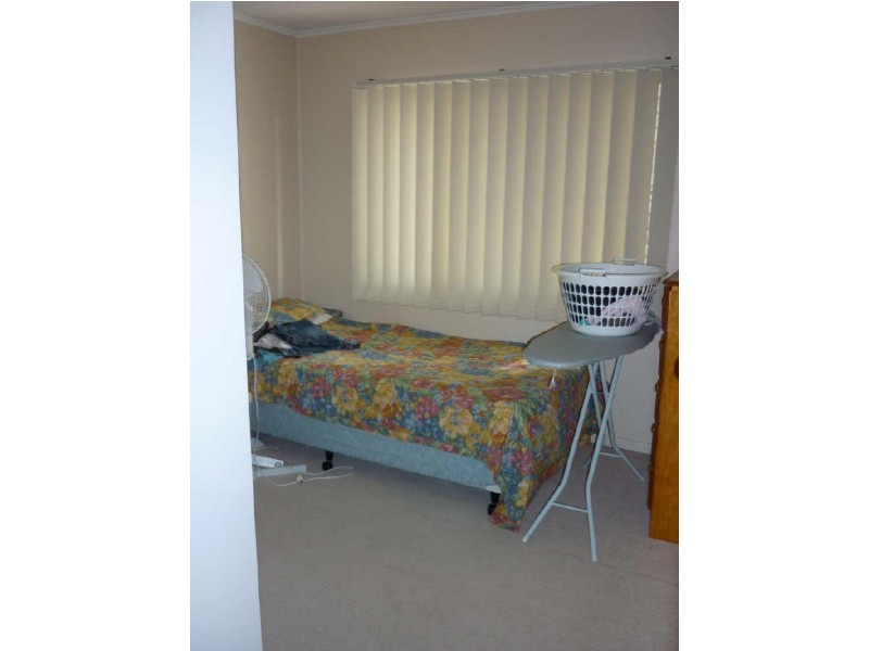 296 South Station Road, Raceview QLD 4305