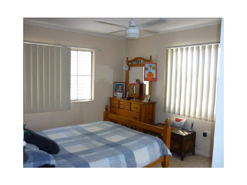 296 South Station Road, Raceview QLD 4305