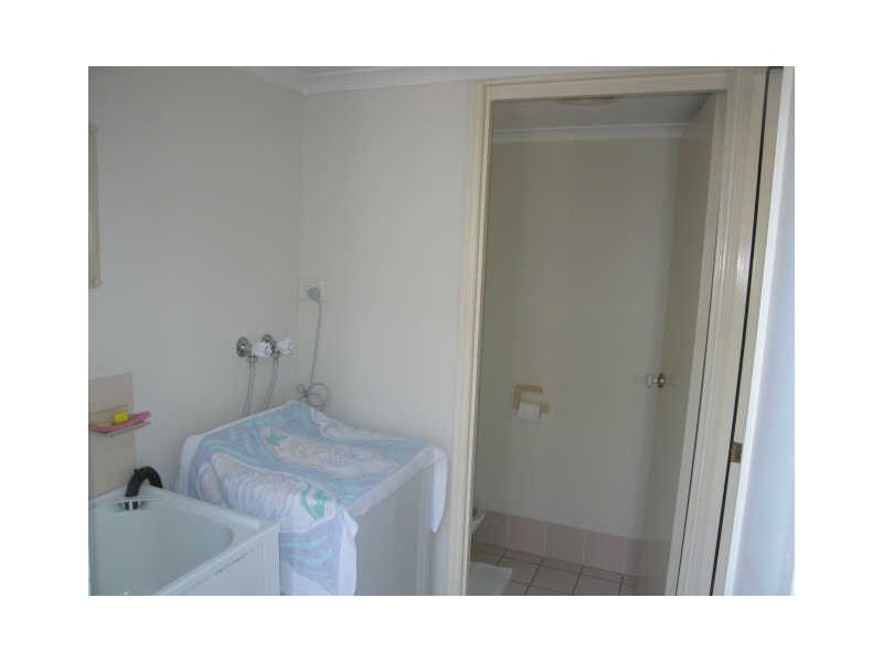 10/12 Bergin Street,, Booval QLD 4304