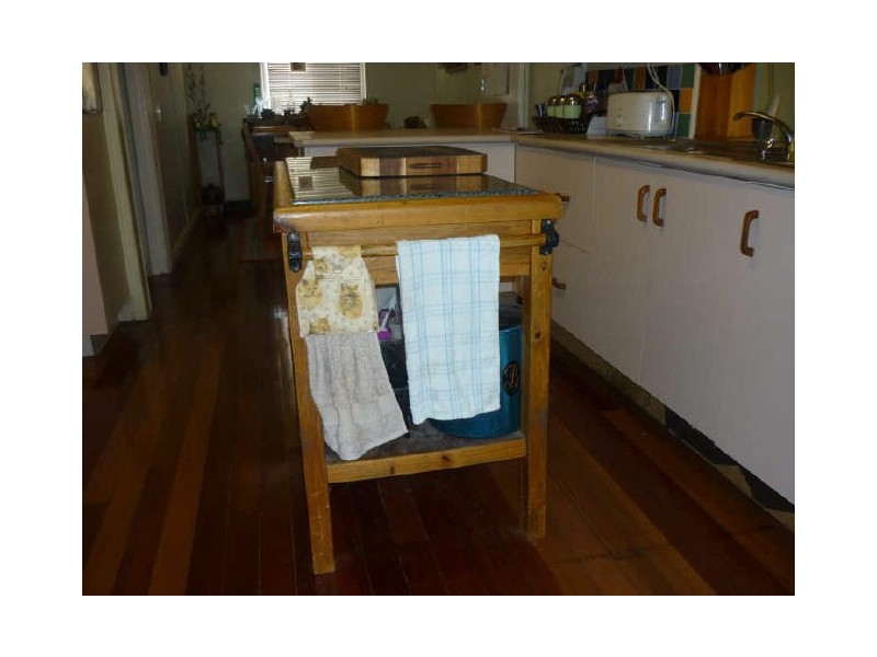 12 Spengler Street, East Ipswich QLD 4305