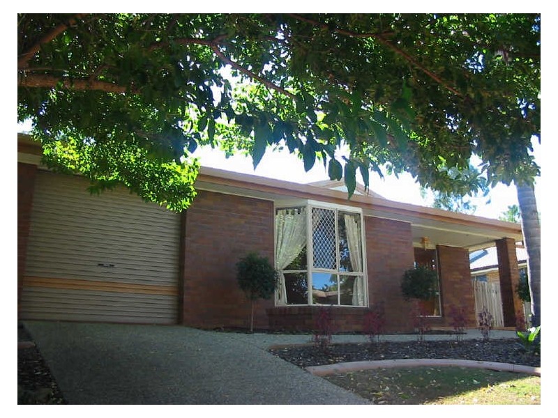 4 Currawong Street, Bundamba QLD 4304