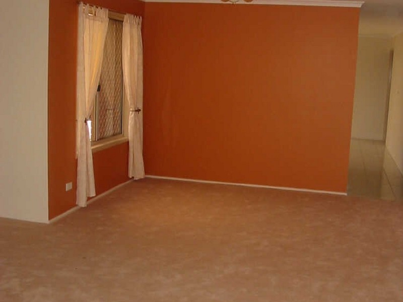 4 Currawong Street, Bundamba QLD 4304