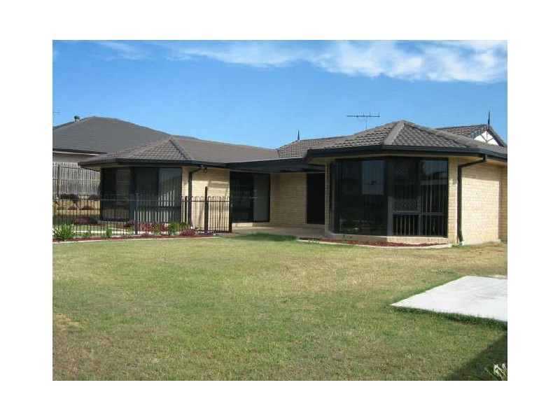 27 Chestnut Drive, Flinders View QLD 4305
