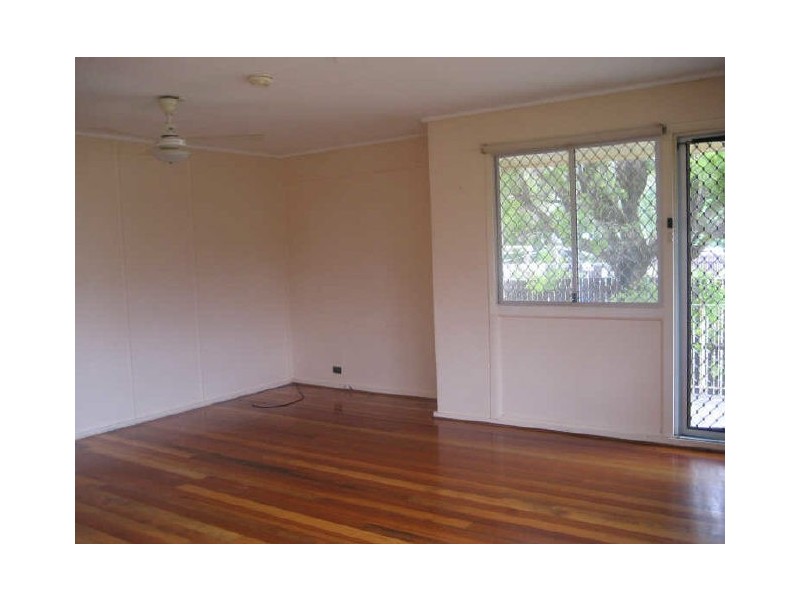 5 Kynance Street, Leichhardt QLD 4305