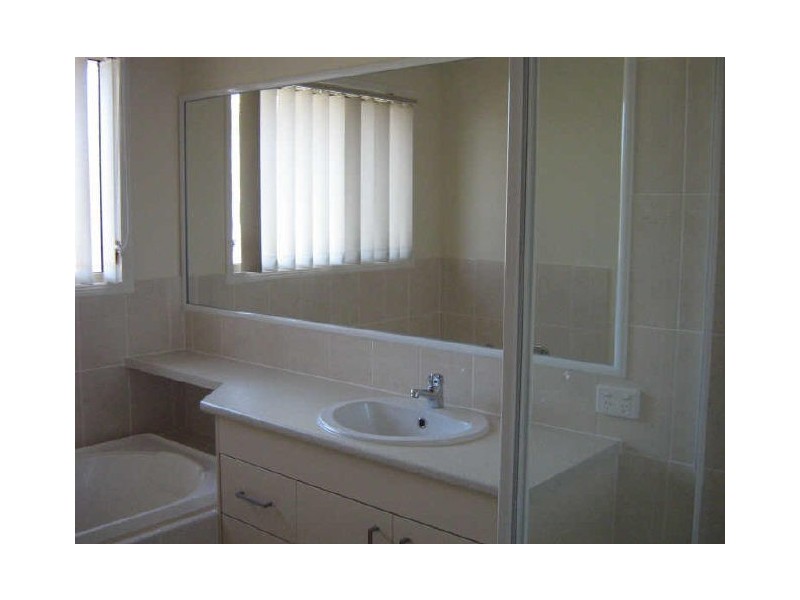 28a Moffatt Street, Ipswich QLD 4305