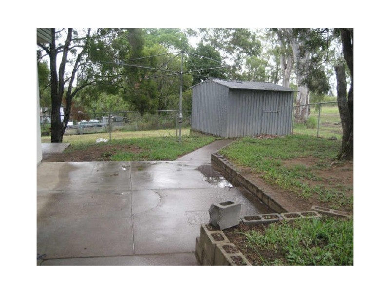1 Greave Street, Churchill QLD 4305