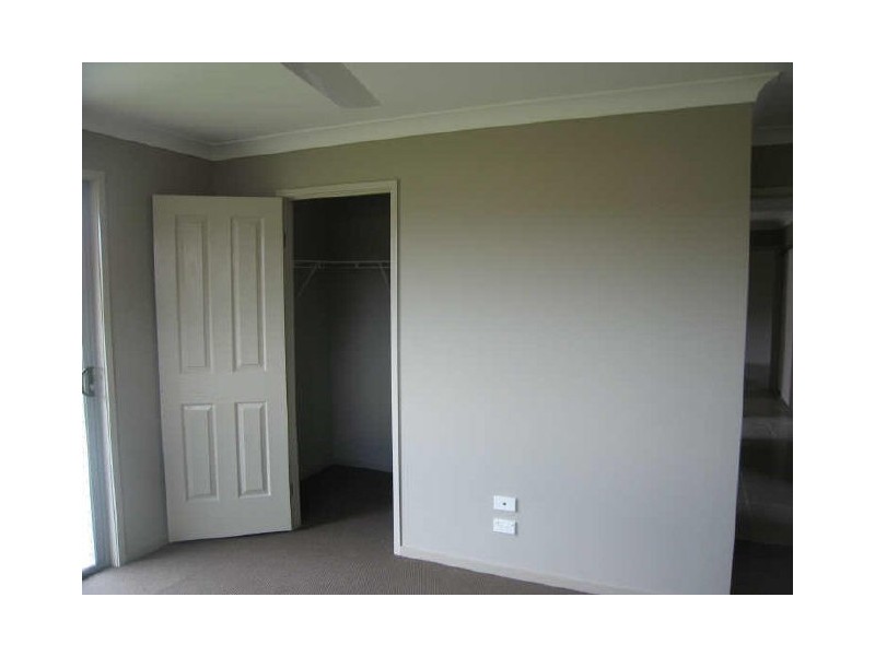 6 Rush Court, Bundamba QLD 4304