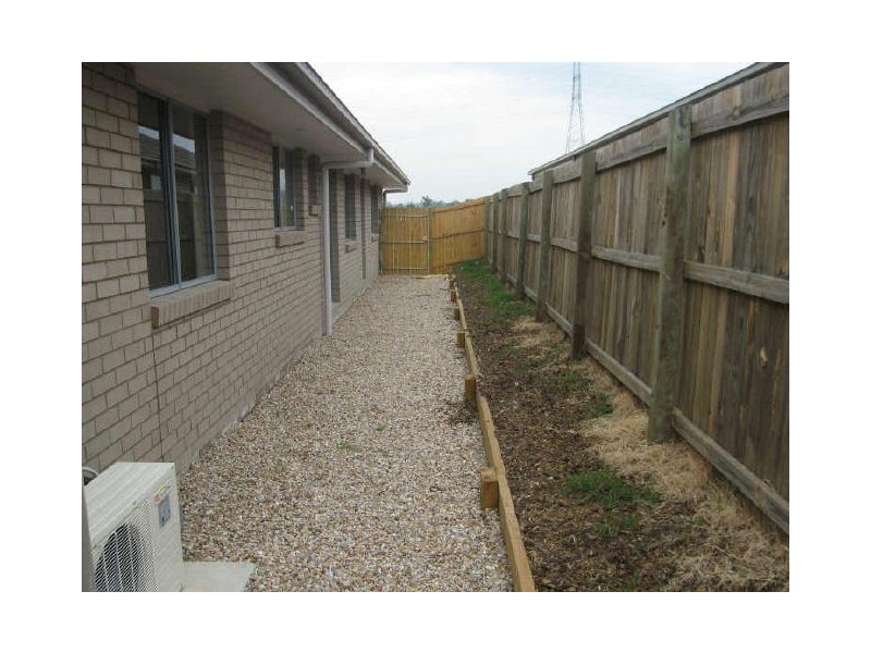 6 Rush Court, Bundamba QLD 4304