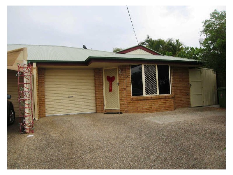 2/43 Walkers Lane, Booval QLD 4304