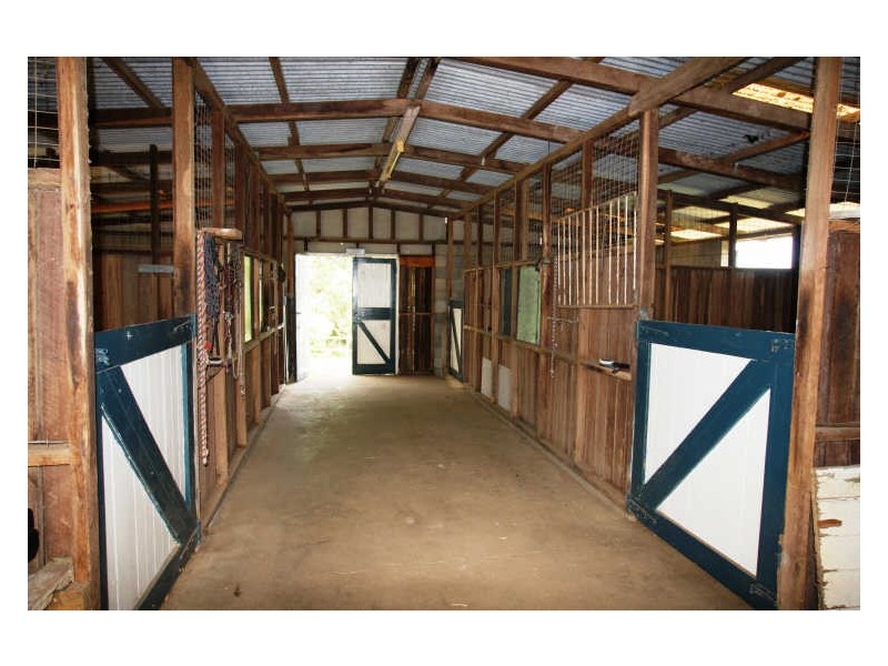 70 Trowers Road, Pine Mountain QLD 4306