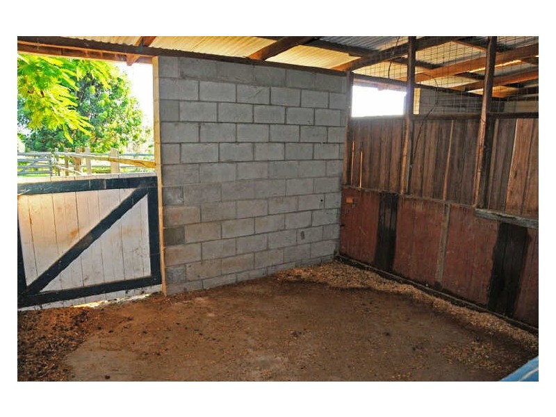 70 Trowers Road, Pine Mountain QLD 4306