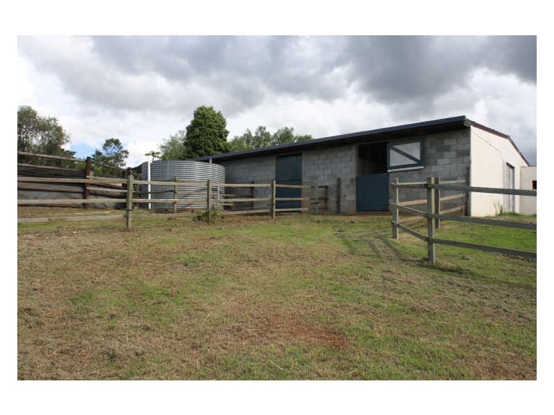 70 Trowers Road, Pine Mountain QLD 4306