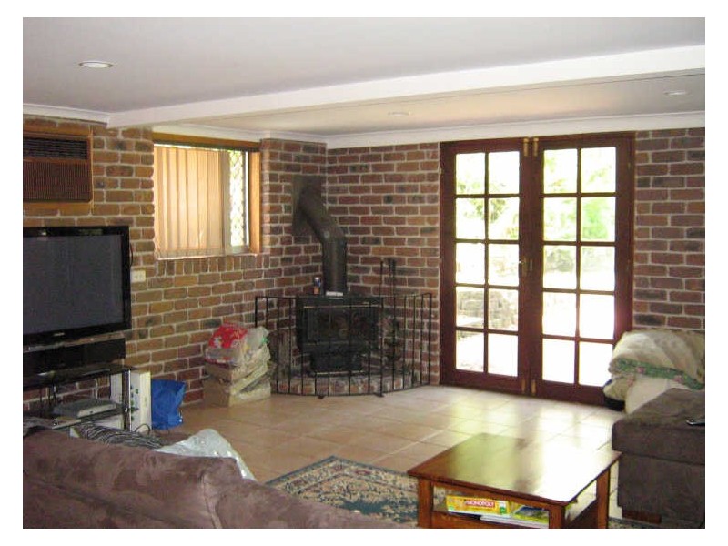 13 Paten Street, North Ipswich QLD 4305