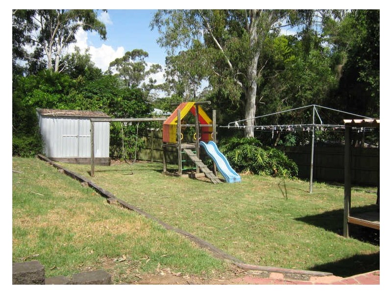 13 Paten Street, North Ipswich QLD 4305