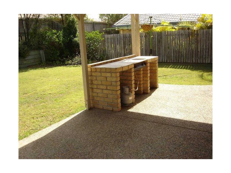 97 Equestrian Drive, Yamanto QLD 4305