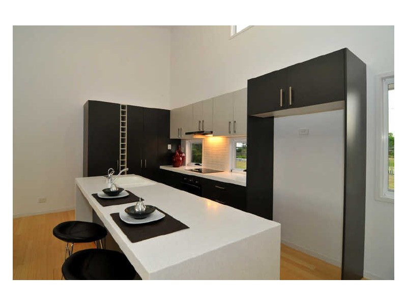 8 Bremer Parade, Basin Pocket QLD 4305