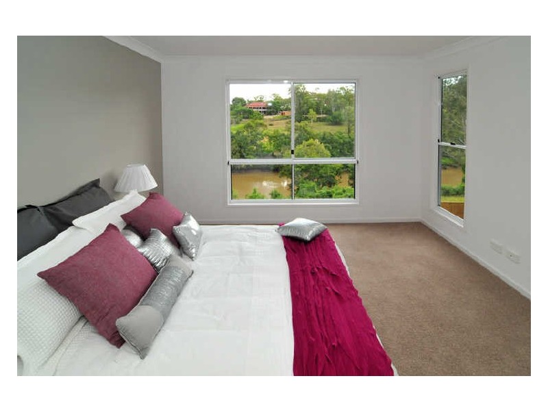 8 Bremer Parade, Basin Pocket QLD 4305