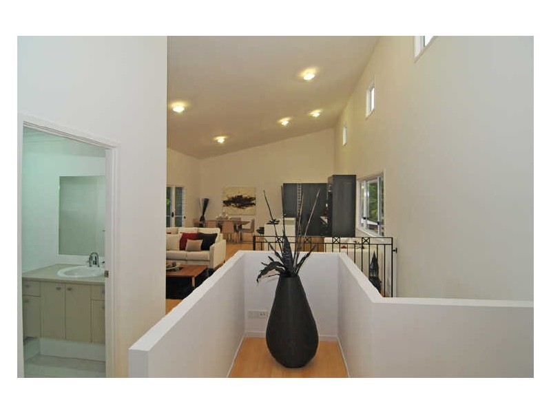 8 Bremer Parade, Basin Pocket QLD 4305