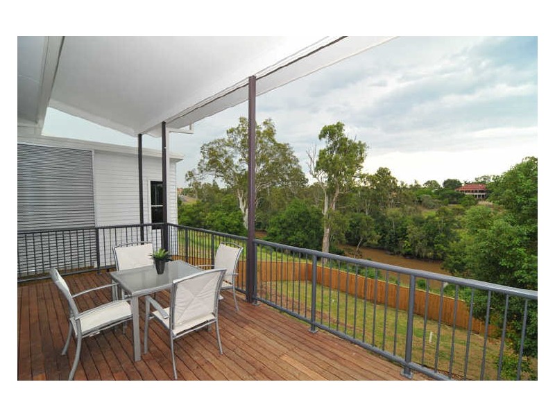 8 Bremer Parade, Basin Pocket QLD 4305