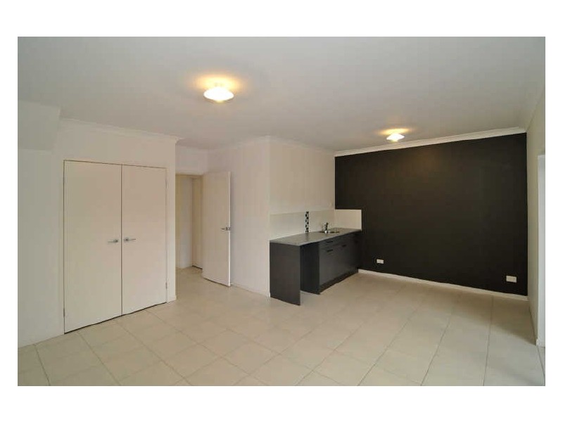 8 Bremer Parade, Basin Pocket QLD 4305