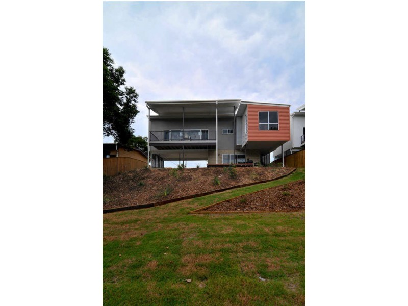 8 Bremer Parade, Basin Pocket QLD 4305