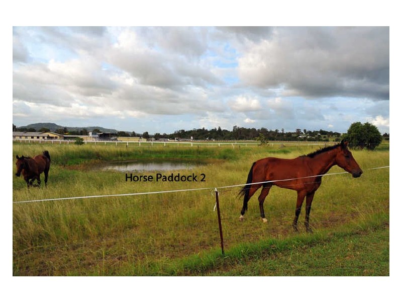 17 Queen Street, Marburg QLD 4346