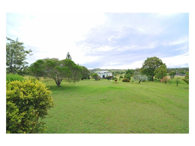 17 Queen Street, Marburg QLD 4346
